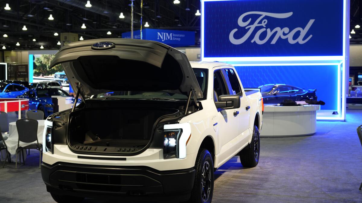 Ford f150 deals electric truck price